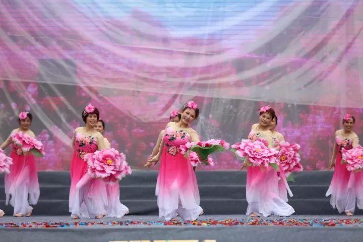 灯火辉煌,年货盛宴,贵阳观山湖灯会庙市等你来!(附摆渡线路)